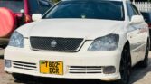 Magari Sokoni Toyota Crown ya Bei Poa 2005