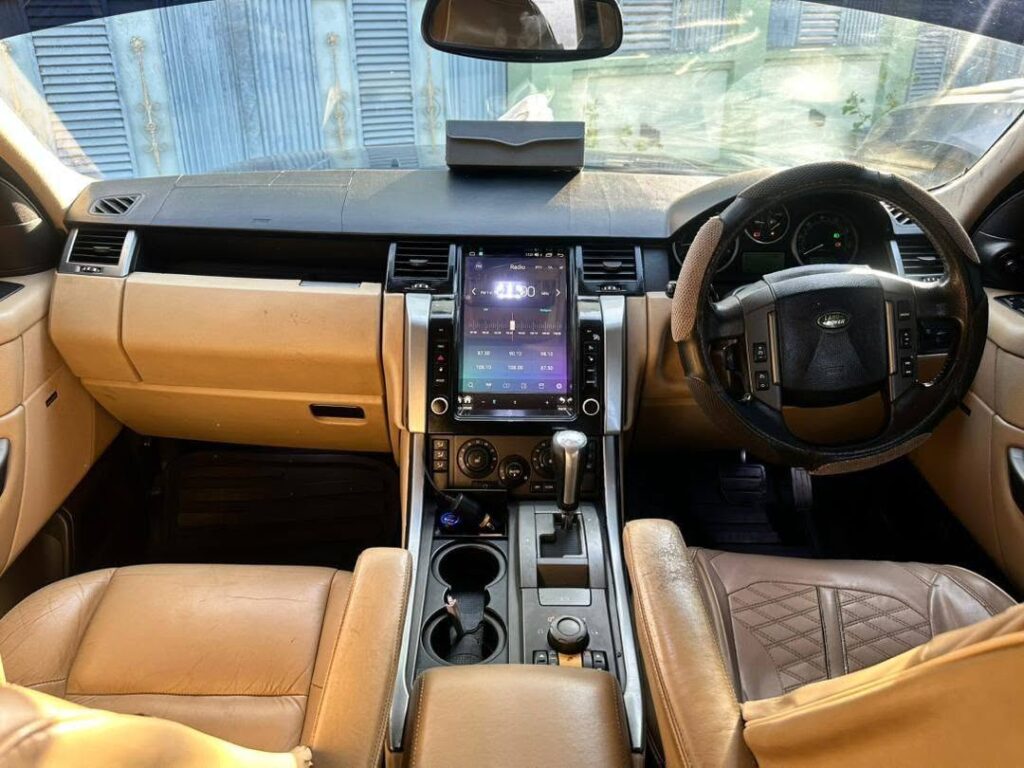 Magari Sokoni Land Rover Range Rover Sport ya Bei Poa 2006