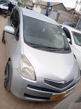 Bei Ya Toyota Ractis 2008 Sokoni Dar es Salaam Tanzania