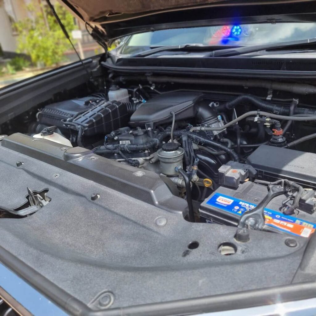 Magari Sokoni Toyota Land Cruiser Prado ya Bei Poa 2019