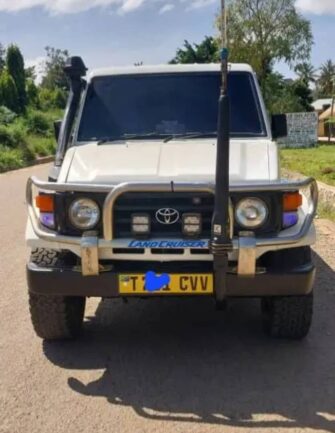 Bei Ya Toyota Land Cruiser 70 Series 2015 Sokoni Mwanza Tanzania