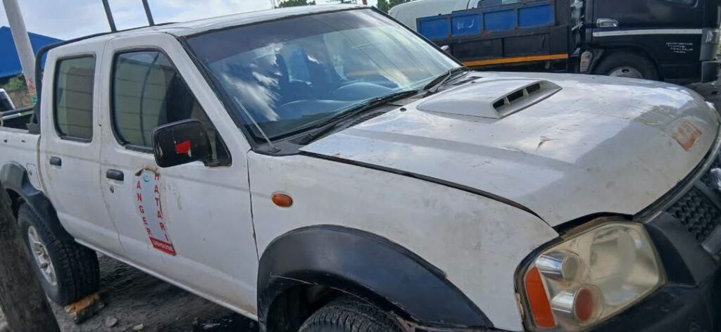 Magari Sokoni Nissan Pickup ya Bei Poa 2005