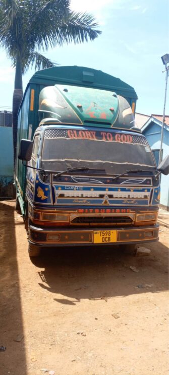 Bei Ya Mitsubishi Canter 2000 Sokoni Mwanza Tanzania