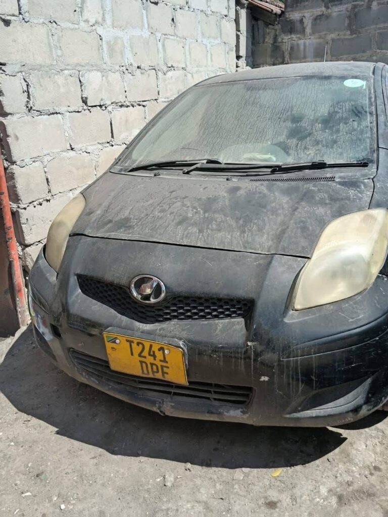 Magari Sokoni Toyota Vitz ya Bei Poa 2007