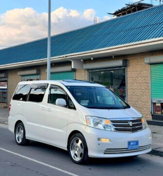 Bei Ya Toyota Alphard 2004 Sokoni Dar es Salaam Tanzania