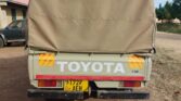 Toyota Land Cruiser 79 Pickup bei poa sokoni Dar es Salaam Tanzania