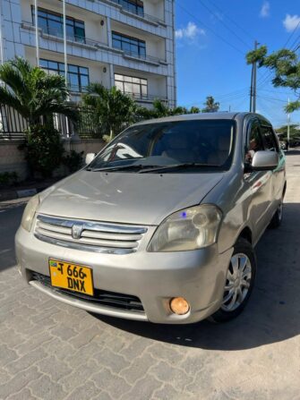 Bei Ya Toyota Raum 2004 Sokoni Dar es Salaam Tanzania