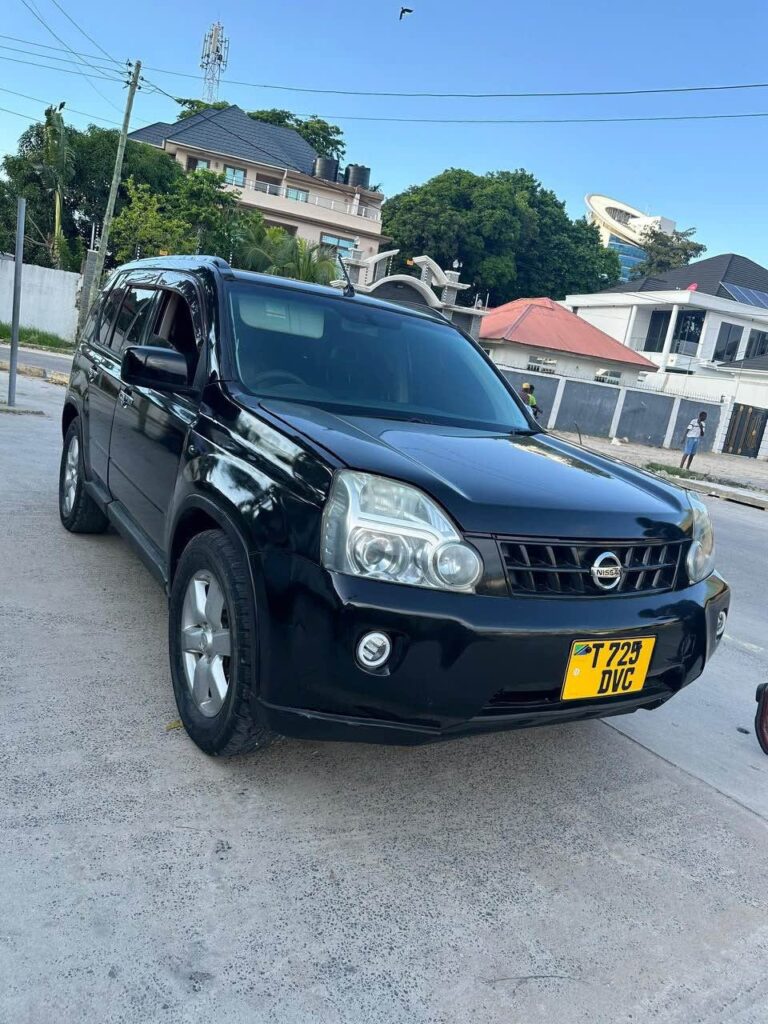 Magari X-Trail 2009 lipo Dar es Salaam
