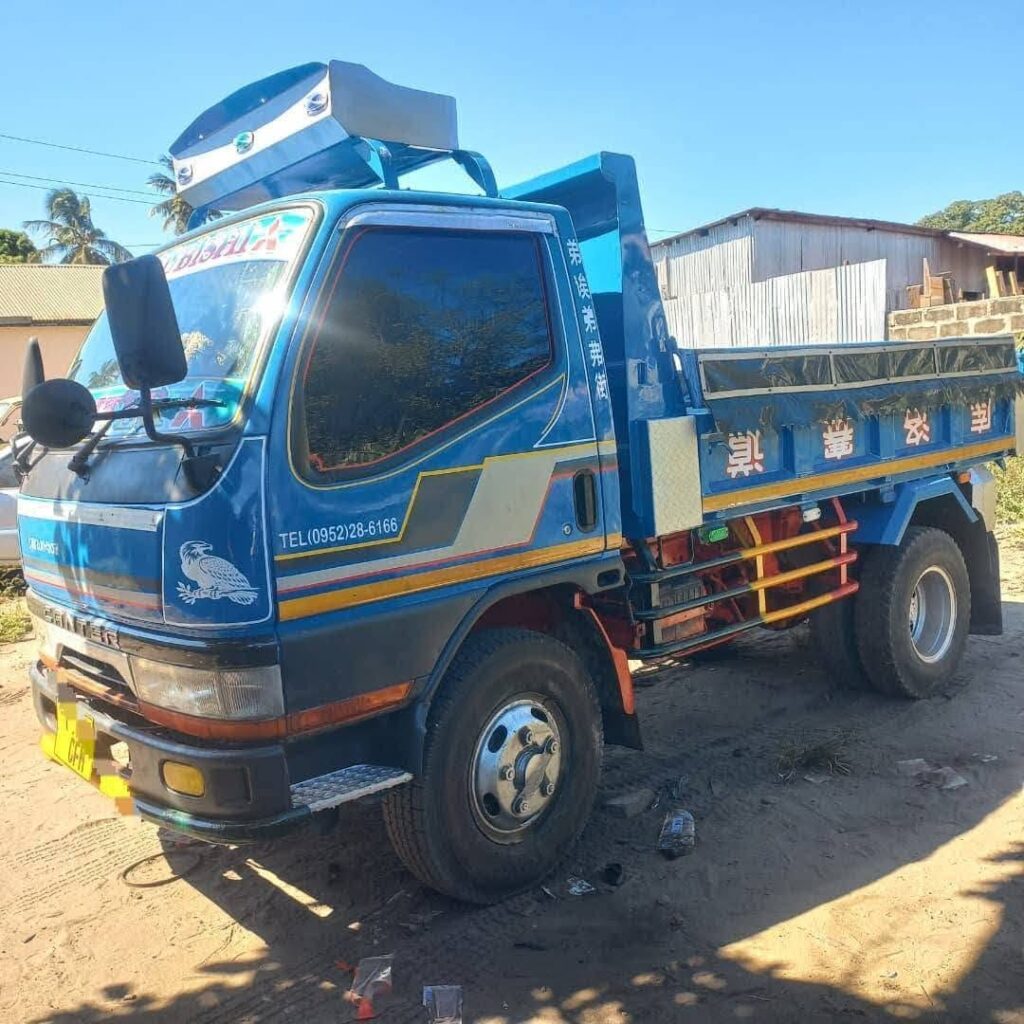 Buy Mitsubishi Canter 2000 for Sale in Dar es Salaam