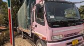 Magari Sokoni Isuzu Forward ya Bei Poa 2000