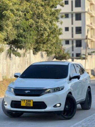 Bei Ya Toyota Harrier 2015 Sokoni Dar es Salaam Tanzania