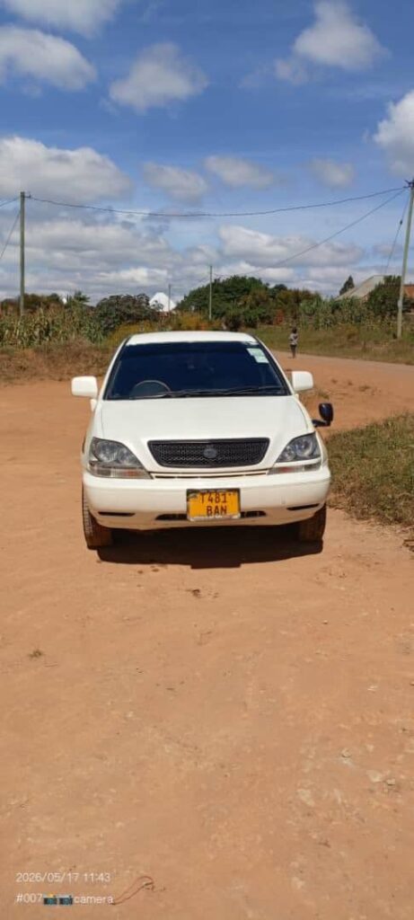 Buy Toyota Harrier 2000 for Sale in Mbeya