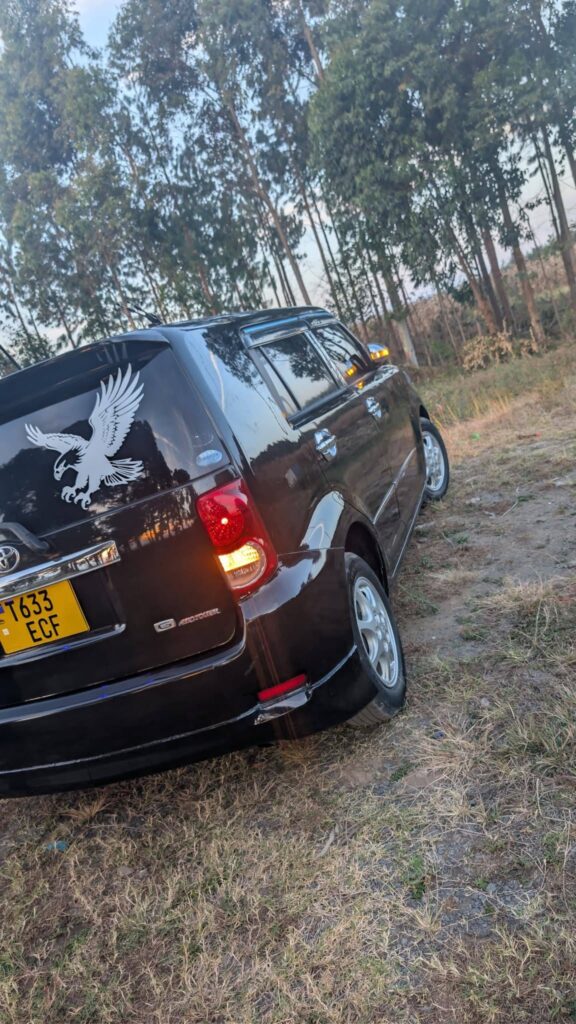 Toyota Rumion bei poa sokoni Mbeya Tanzania