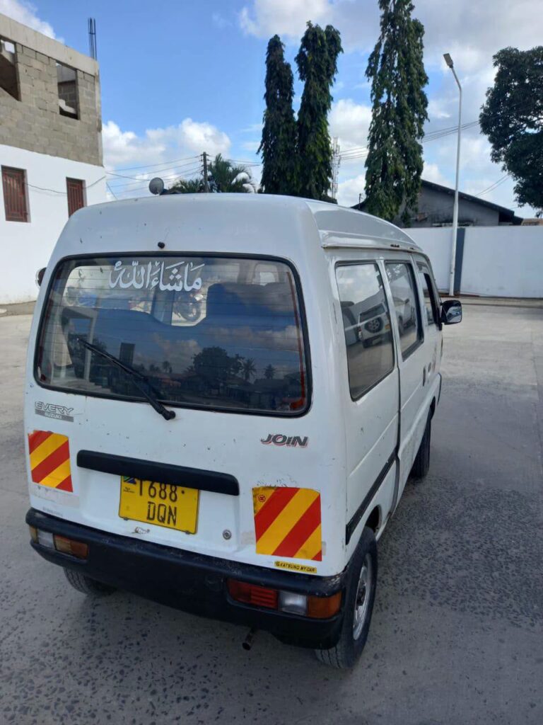 Suzuki Every 2000 for Sale in Dar es Salaam