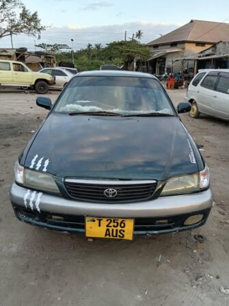 Bei Ya Toyota Premio 1998 Sokoni Dar es Salaam Tanzania