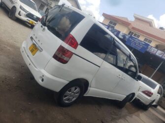 Bei Ya Toyota Noah 2005 Sokoni Dar es Salaam Tanzania