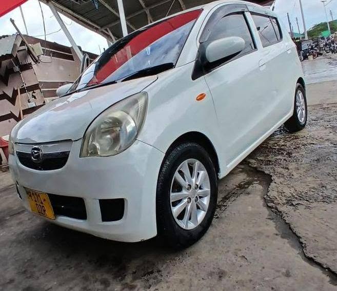 Magari Sokoni Daihatsu Mira ya Bei Poa 2005