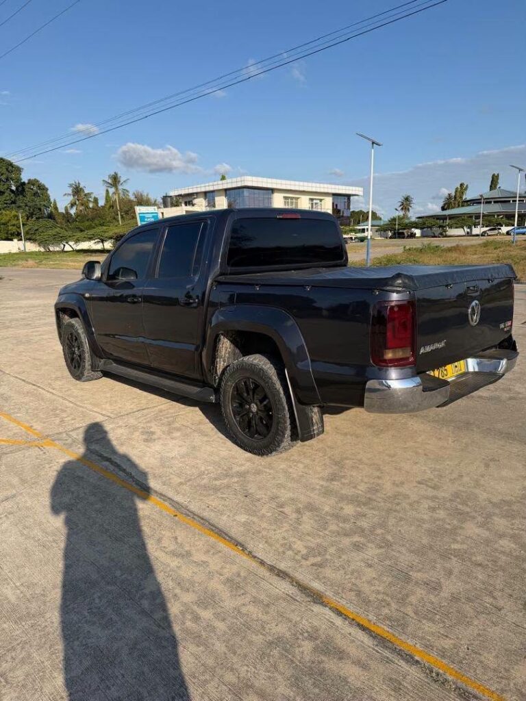 Magari Amarok 2017 lipo Dar es Salaam