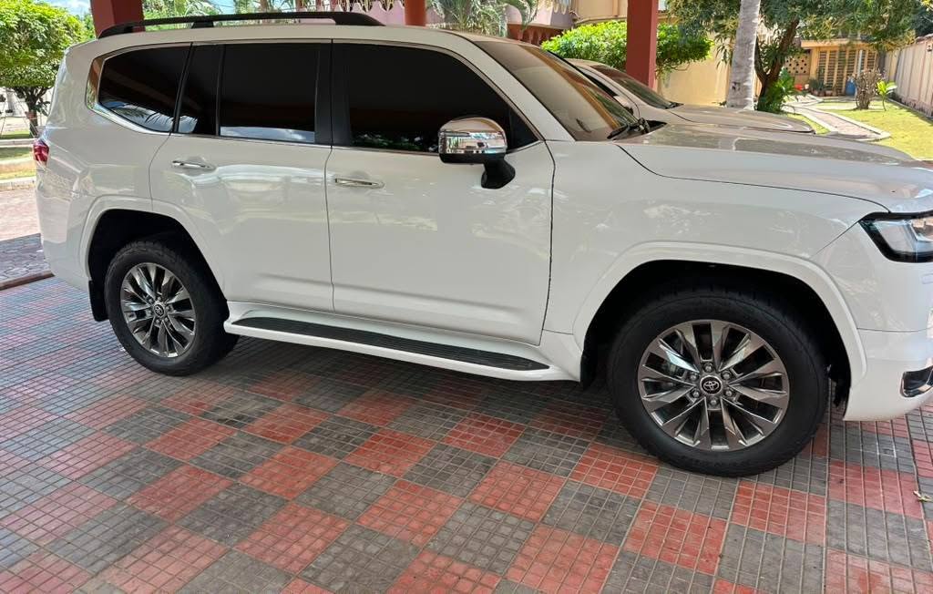 Price Of Toyota Land Cruiser 300 Series 2021 for Sale in Tanzania