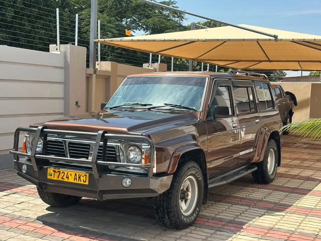 Price Of Nissan Patrol 1995 for Sale in Tanzania