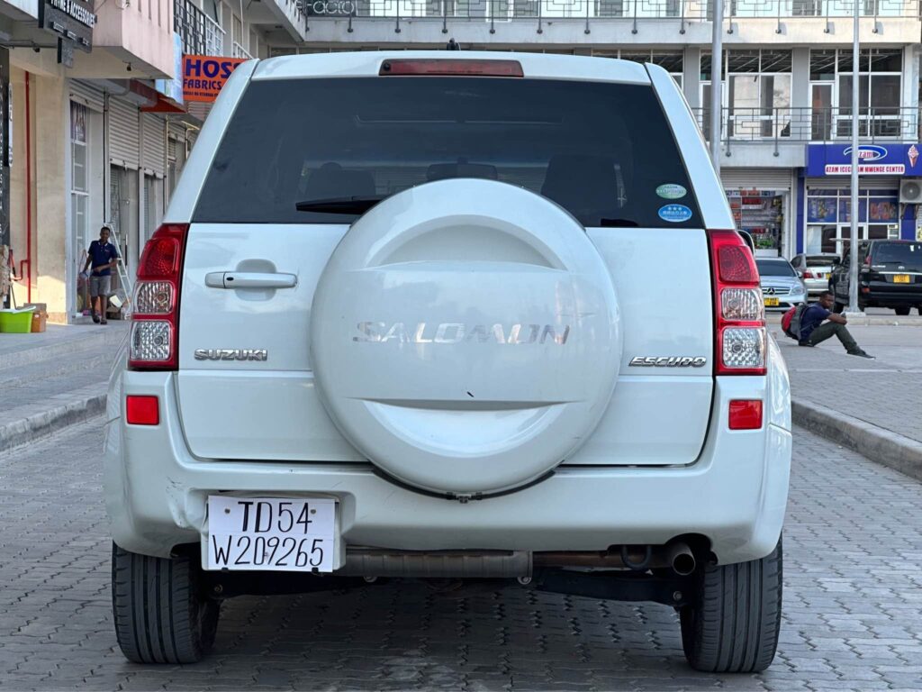 Price Suzuki Escudo 2008 for Sale in Dar es Salaam