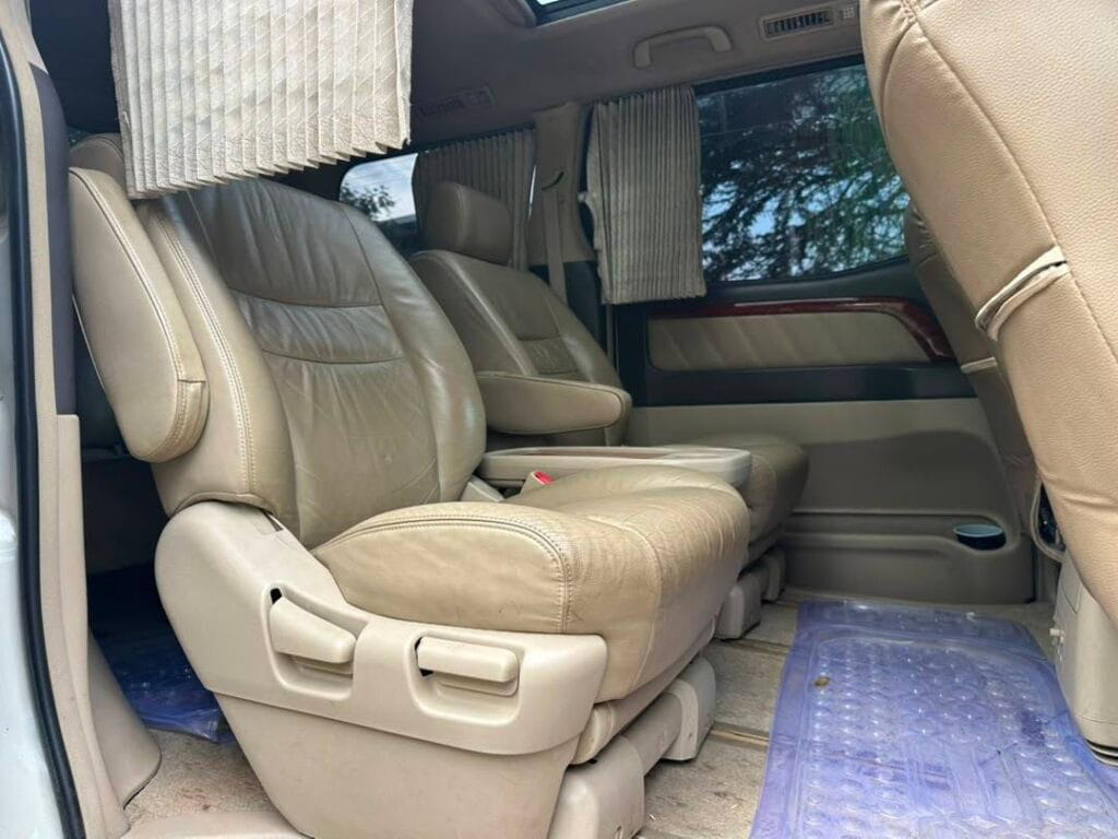 Magari Used Toyota Alphard 2005 Dar es Salaam Tanzania