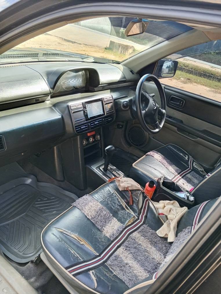 Nissan X-Trail bei poa sokoni Dar es Salaam Tanzania
