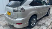 Toyota Harrier bei poa sokoni Dar es Salaam Tanzania