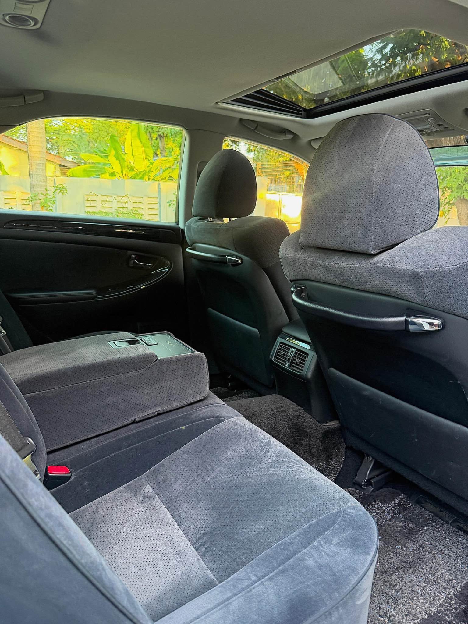 Magari Used Toyota Crown 2005 Dar es Salaam Tanzania
