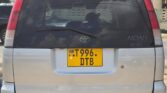 Magari Sokoni Toyota Noah ya Bei Poa 2001