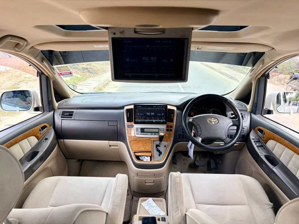 Price Toyota Alphard 2006 for Sale in Dar es Salaam