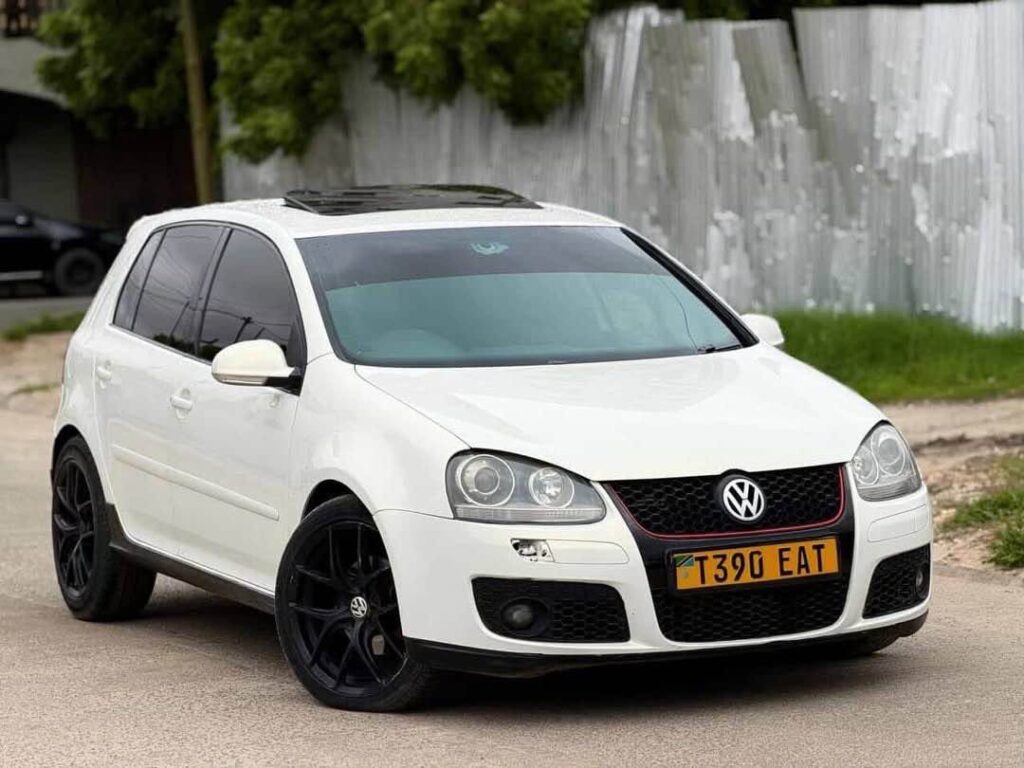 Magari Used Volkswagen Golf 2007 Dar es Salaam Tanzania
