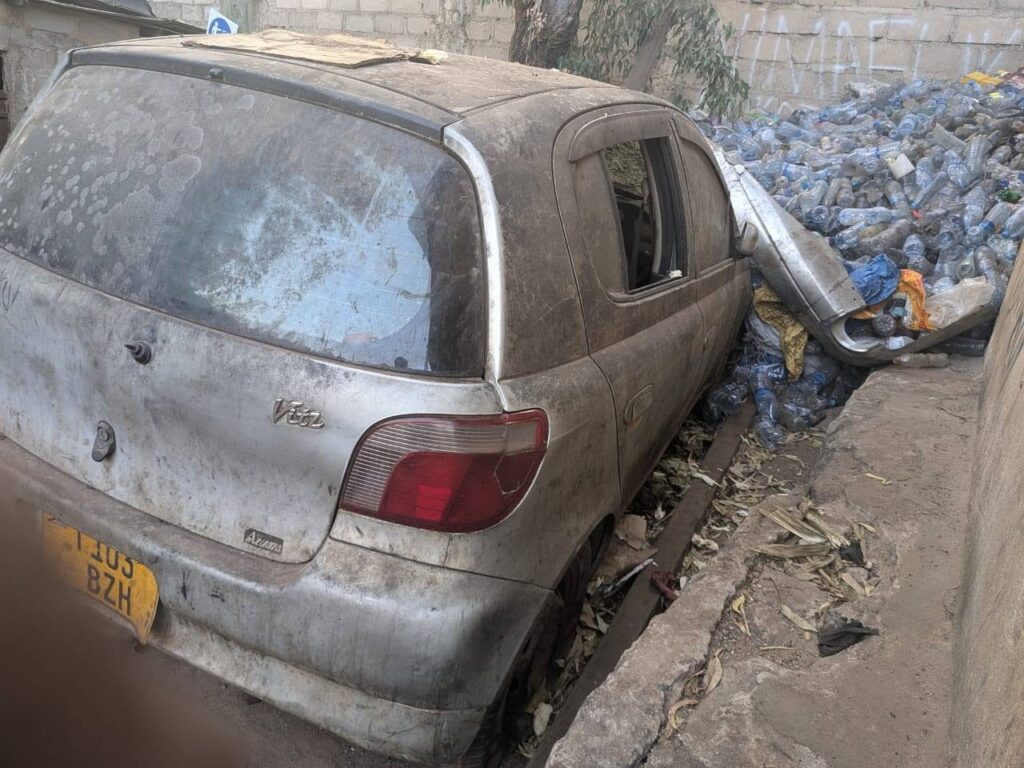 Magari Used Toyota Vitz 2002 Mwanza Tanzania