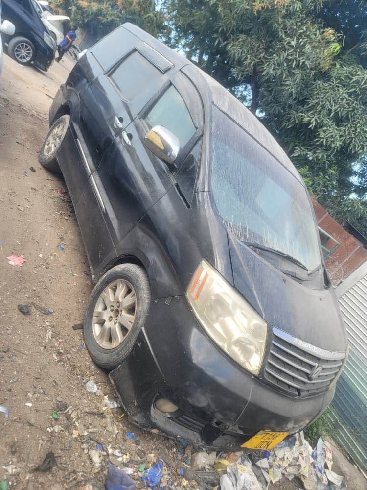 Price Of Toyota Alphard 2004 for Sale in Tanzania