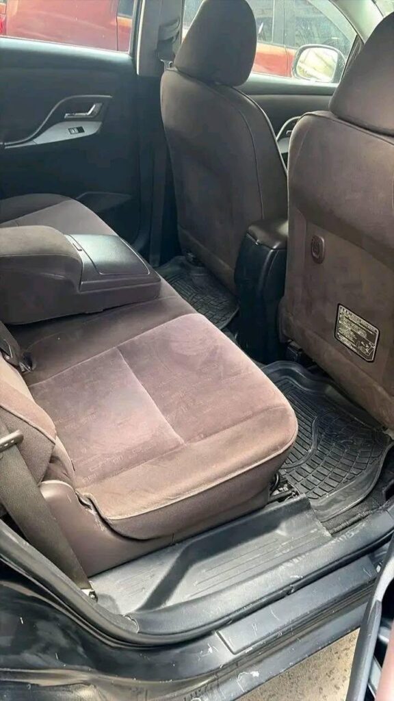 Buy Toyota Mark X Zio 2010 for Sale in Dar es Salaam