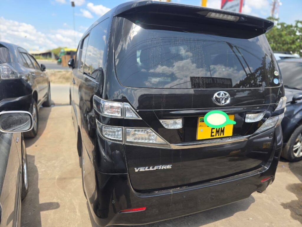 Magari Used Toyota Vellfire 2009 Dar es Salaam Tanzania