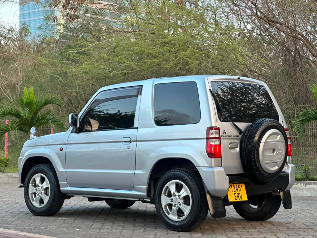 Price Mitsubishi Pajero 2009 for Sale in Dar es Salaam