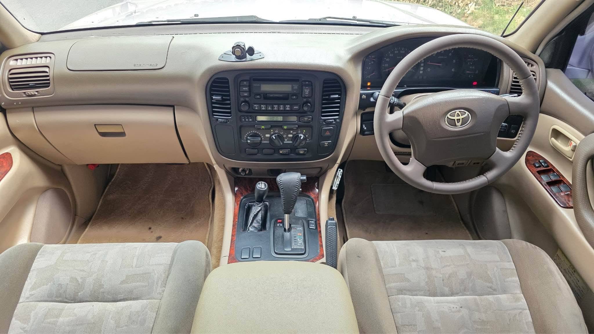 Price Toyota Land Cruiser V8 2000 for Sale in Dar es Salaam