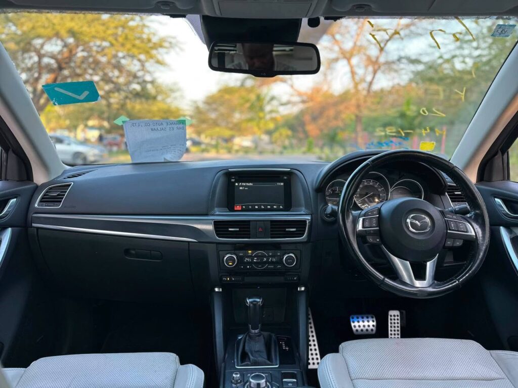 Magari Sokoni Mazda CX-5 ya Bei Poa 2015