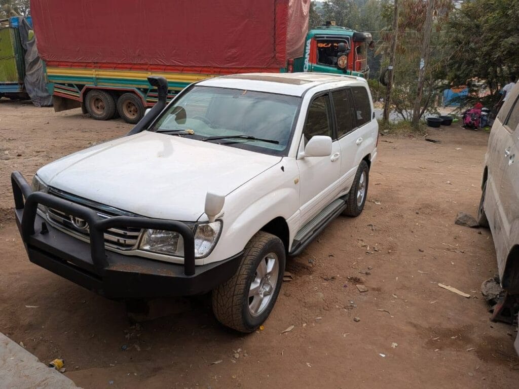Price Of Toyota Land Cruiser V8 2003 for Sale in Tanzania