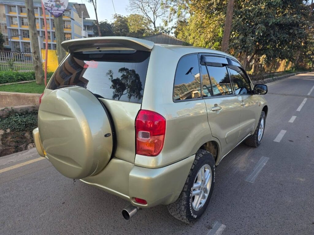 Toyota Rav4 2003 for Sale in Arusha