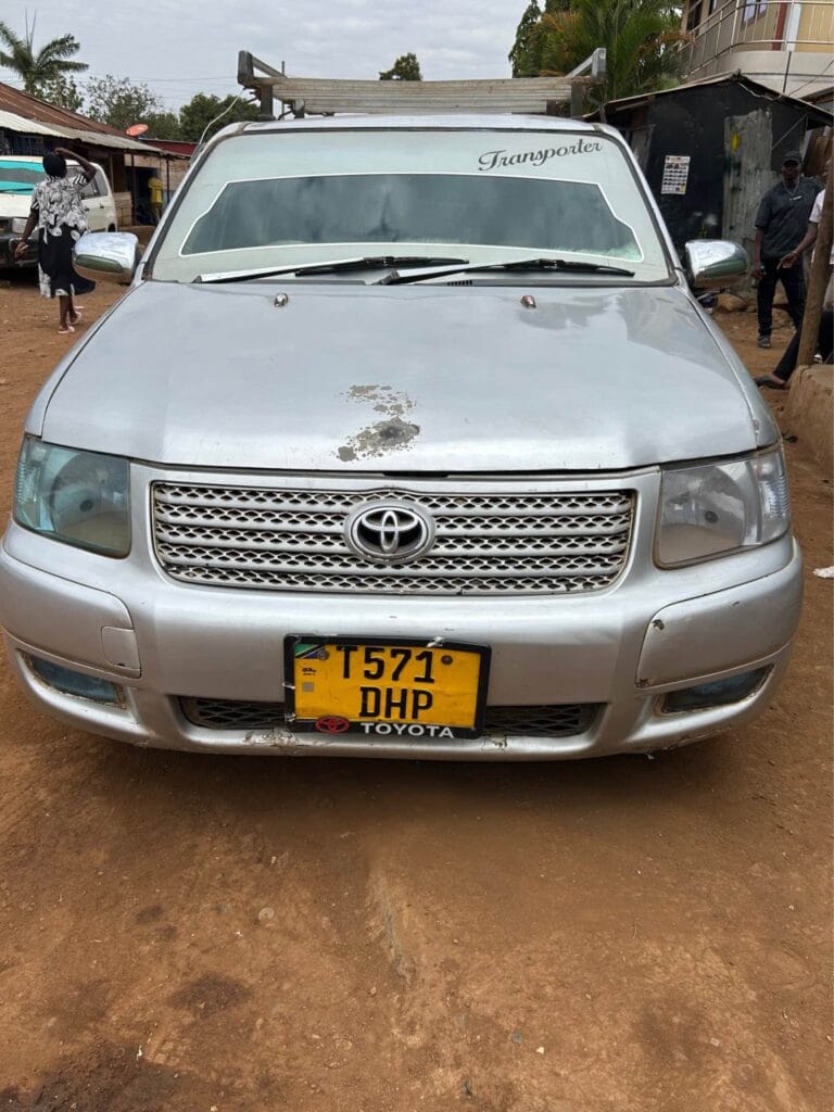 Bei ya Toyota Probox 2005 Sokoni Njombe Tanzania