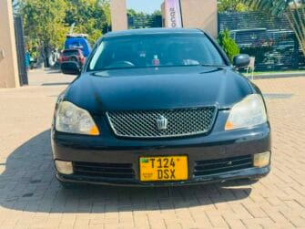 Price of Used Toyota Crown 2005 for Sale in Mwanza Tanzania
