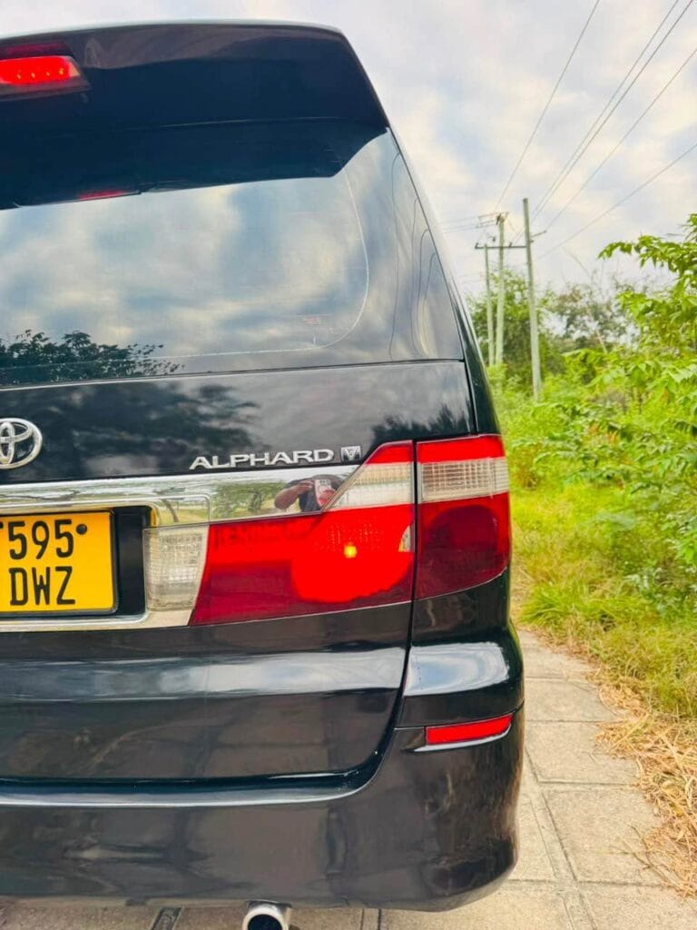 Magari Used Toyota Alphard 2005 Dar es Salaam Tanzania