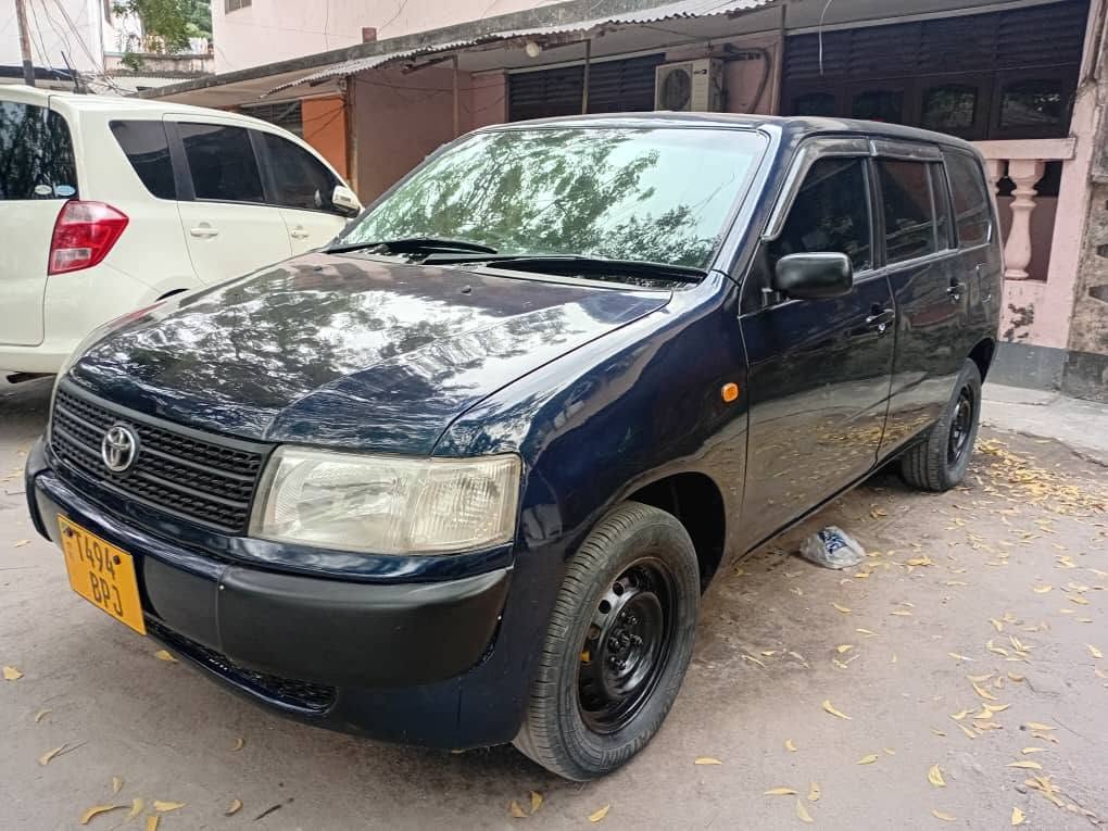 Magari Probox 2004 lipo Dar es Salaam