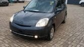 Mazda Verisa bei poa sokoni Dar es Salaam Tanzania